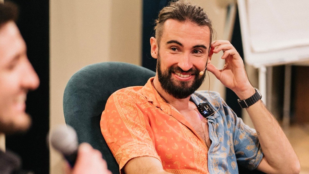 Höhere Abzüge vom Bruttogehalt erwartet - Philipp Follmer verrät, wie man aus dem Hamsterrad ausbricht - Foto: presseportal.de