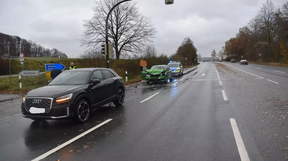 POL-NI: Verkehrsunfall - Bild: presseportal.de