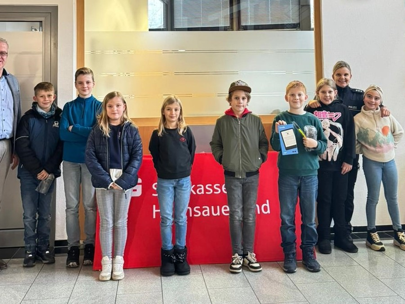 POL-HSK: Verlosung Verkehrssicheres Fahrrad der Sparkasse Bestwig - Foto: presseportal.de