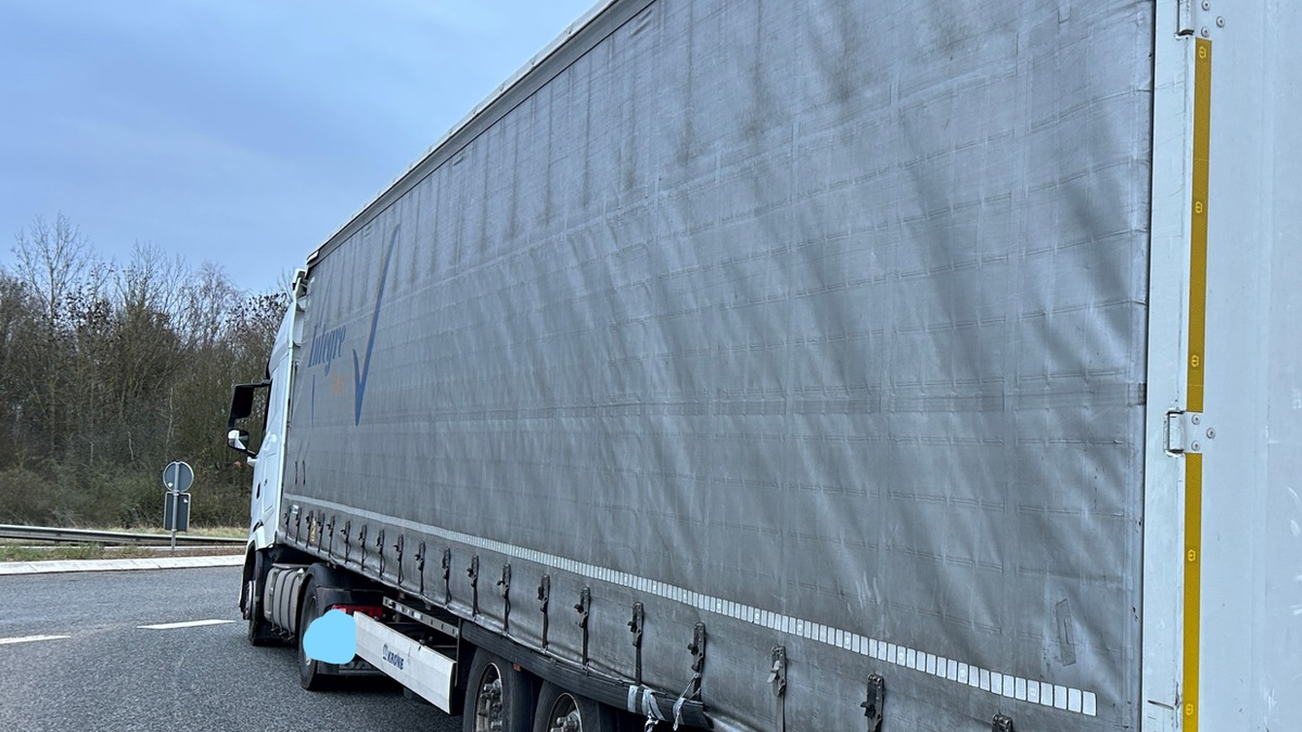 POL-VDMZ: Stromberg - Verkehrsunsicheres Fahrzeug vom Auffahren auf die Autobahn gehindert - Foto: presseportal.de