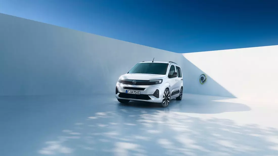 Für Familie, Reisen und VIP-Service: Die neuen Opel Combo Electric und Zafira Electric - Bild: presseportal.de