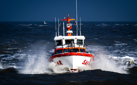 Das Seenotrettungsboot «Gillis Gullbranson» (Archivbild). Mehrere Schiffe der Seenotretter waren an der Suche beteiligt. - Foto: Sina Schuldt/dpa Das Seenotrettungsboot «Gillis Gullbranson» (Archivbild). Mehrere Schiffe der Seenotretter waren an der Suche beteiligt. - Foto: Sina Schuldt/dpa