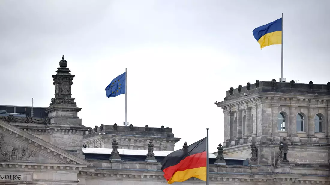 Kurz nach ihrer Ankunft in Deutschland gaben 20 Prozent der Ukrainer an, mit ihrem Leben zufrieden zu sein, inzwischen sagen das 27 Prozent. - Bild: Carsten Koall/dpa