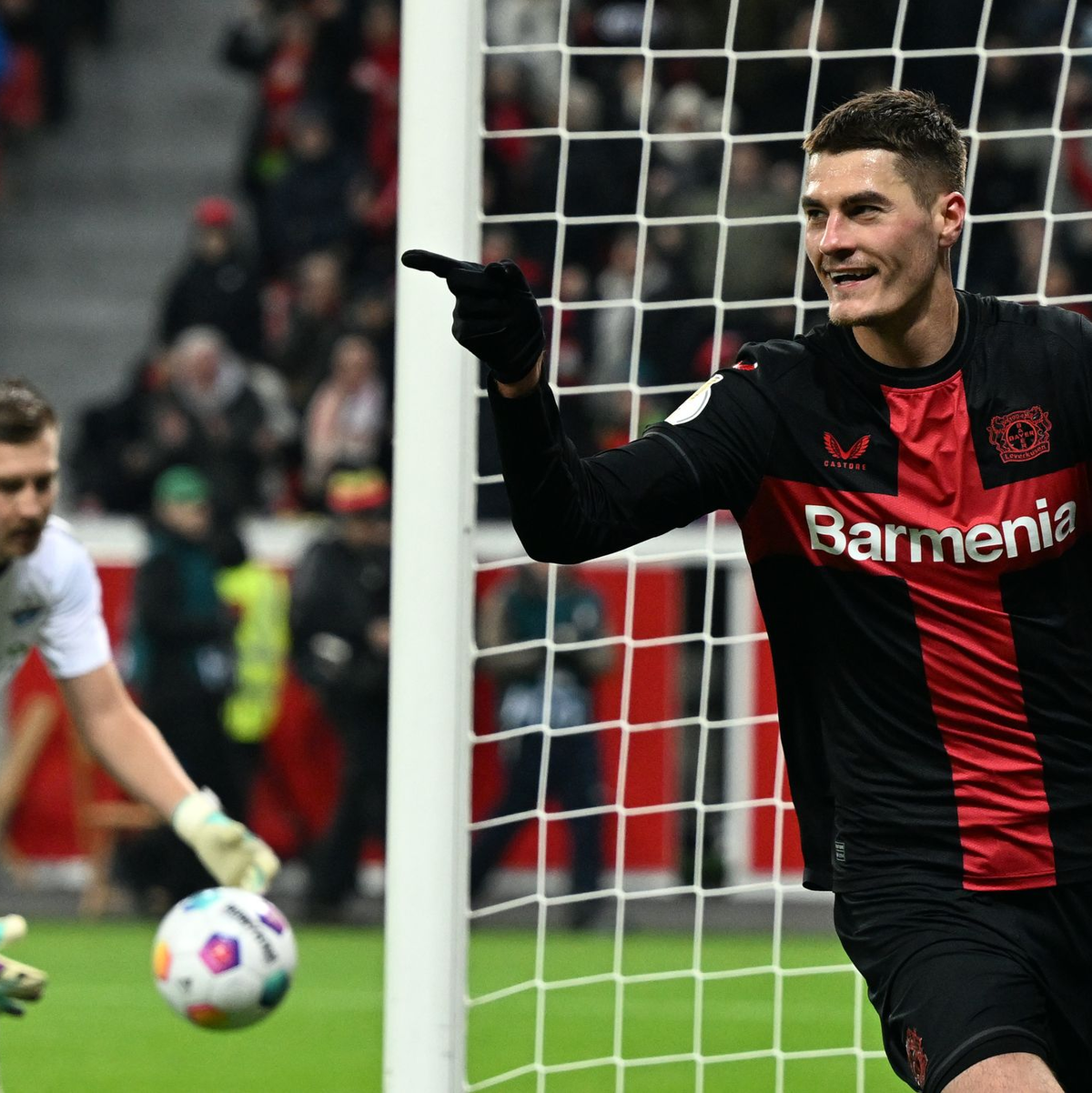 Patrik Schick ist derzeit der beste Torjäger von Bayer Leverkusen. - Foto: Federico Gambarini/dpa