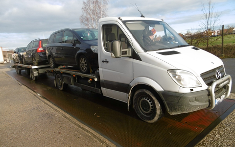 API-TH: Anhängelast um 132% überschritten - Foto: presseportal.de