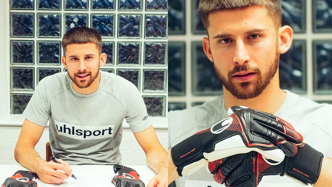 Guglielmo Vicario, Venom Vicario, wählt uhlsport als Torwarthandschuh-Partner - Bild: presseportal.de