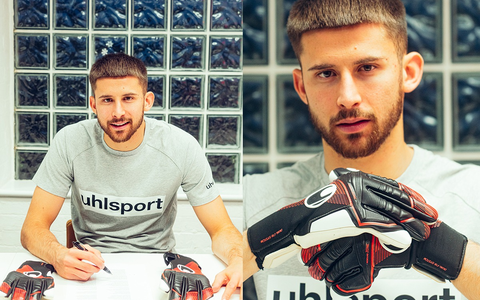 Guglielmo Vicario, Venom Vicario, wählt uhlsport als Torwarthandschuh-Partner - Foto: presseportal.de