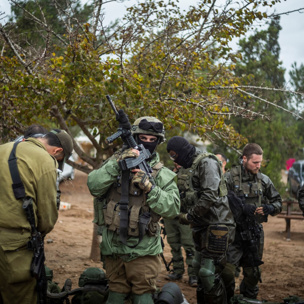 Auch Israel wird beschossen. - Foto: Ilia Yefimovich/dpa