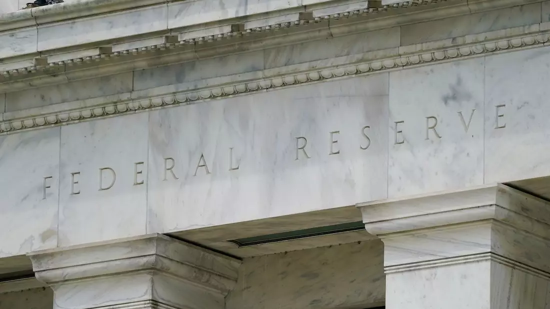Das Gebäude der Federal Reserve (Fed) in Washington. - Bild: Patrick Semansky/AP/dpa