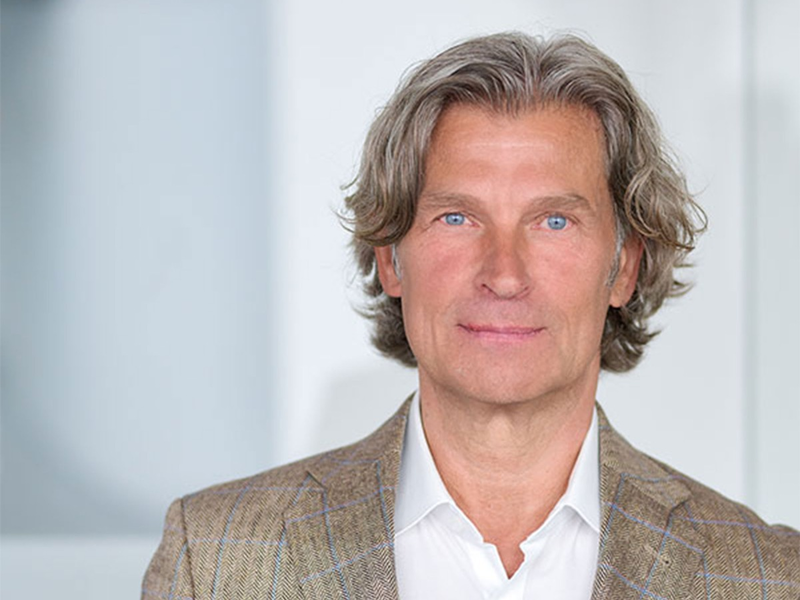 Was hat Gedankenhygiene mit Verkaufserfolg zu tun? Verkaufsexperte Heinrich Altmiks erklärt die Mentale Dusche - Foto: presseportal.de