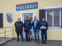 HARTL HAUS-Jubiläum mit Polizeihund - Foto: HARTL HAUS über pressetext.de