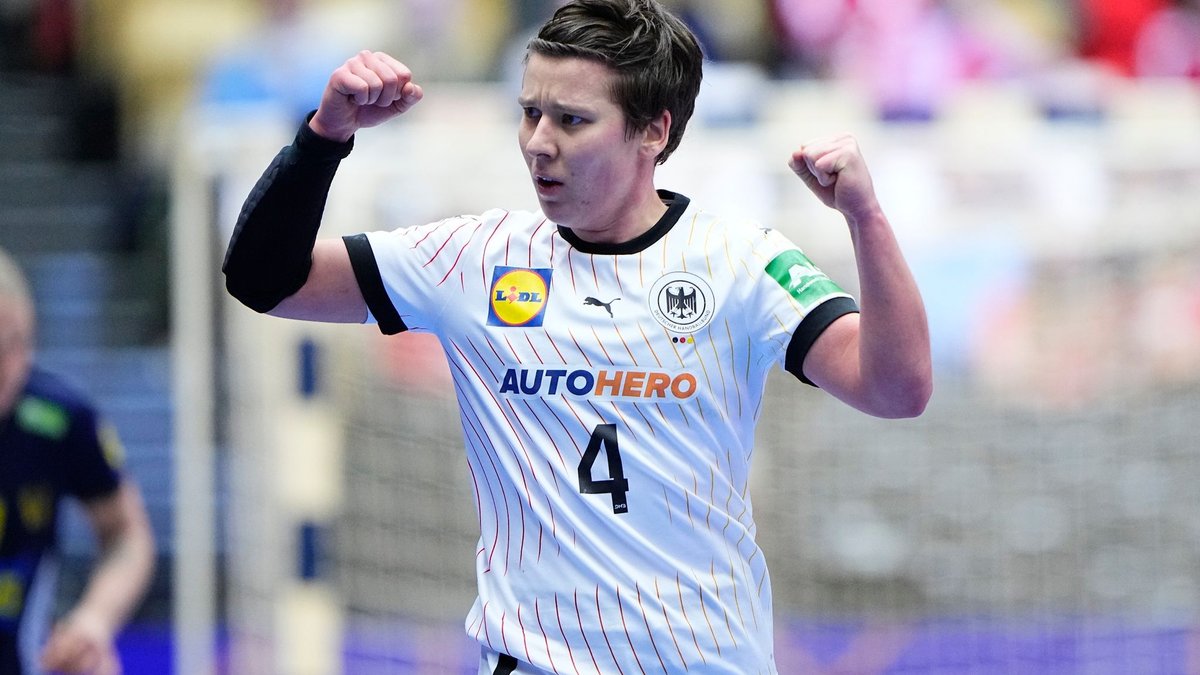 Richtet den Blick nach der deutschen Niederlage gegen Schweden nach vorne: Alina Grijseels. - Foto: Bo Amstrup/Ritzau Scanpix Foto/AP/dpa