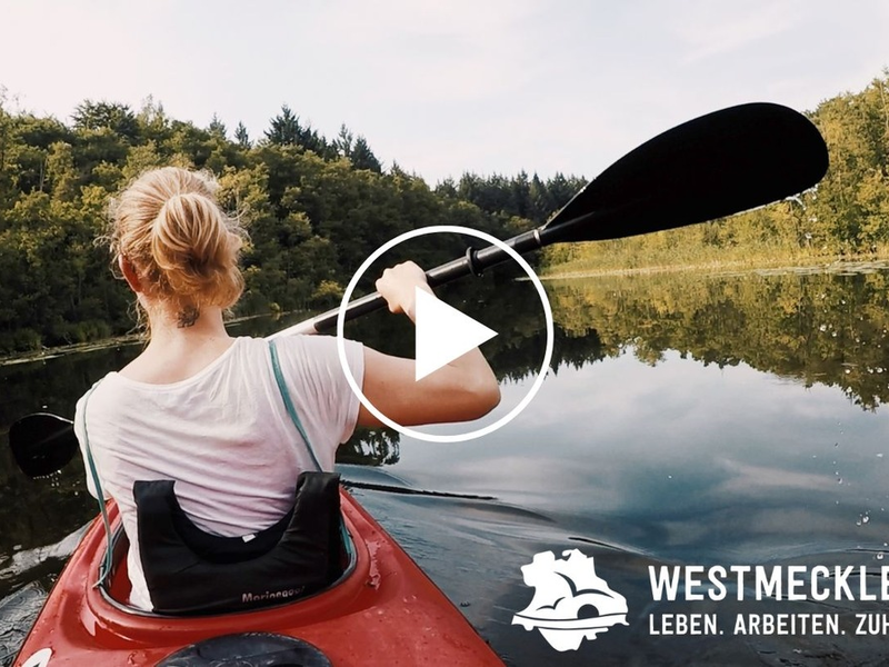 Fachkräftewerbung mal anders / Neues Imagevideo zeigt den actionreichen Feierabend in Westmecklenburg - Foto: presseportal.de