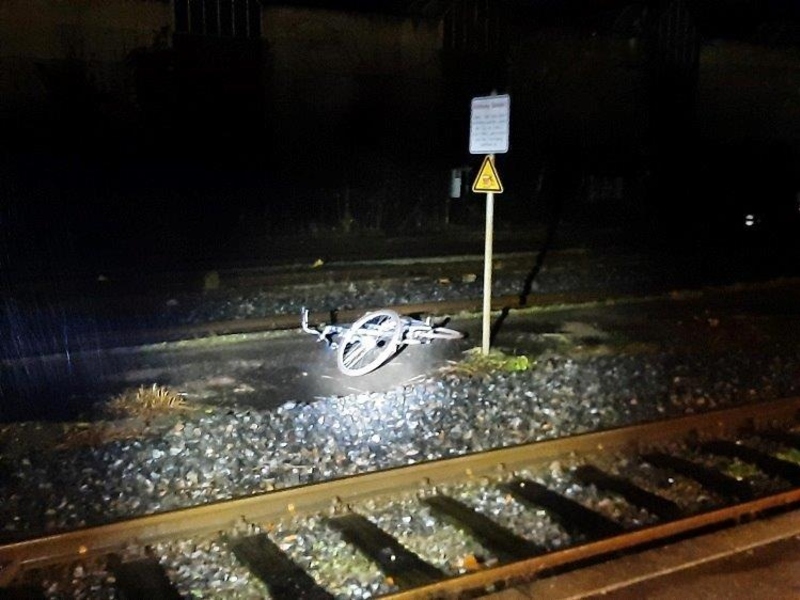 BPOL NRW: Jugendliche Ausreißer werfen Gegenstände ins Bahngleis - Bundespolizei leitet Ermittlungsverfahren ein - Foto: presseportal.de