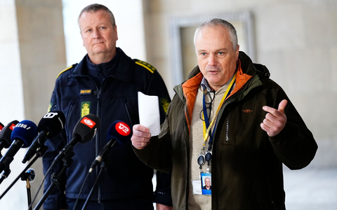 PET-Einsatzleiter Flemming Drejer (r) und Peter Dahl, Leiter der Notfalldienste der Kopenhagener Polizei, informieren die Presse über das Geschehen. - Foto: Martin Sylvest/Ritzau Scanpix Foto/AP/dpa