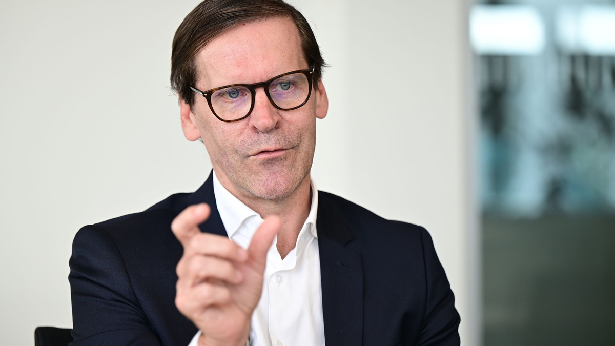 «Wir haben noch kein kommerzielles marktzugelassenes Produkt. Das erklärt den Großteil unserer Verluste»: Alexander Zehnder. - Foto: Bernd Weißbrod/dpa