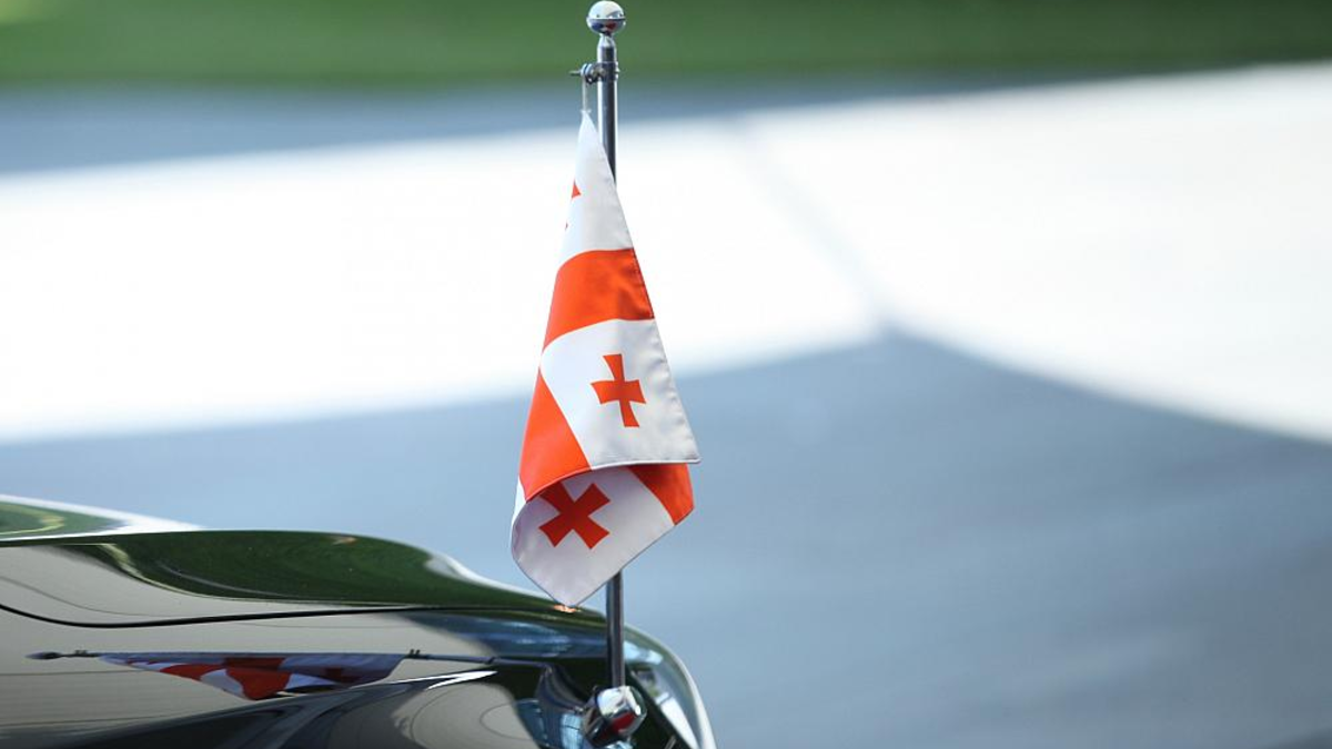 Auto mit Fahne von Georgien (Archiv) - Foto: über dts Nachrichtenagentur