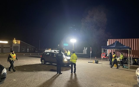POL-STD: Polizei und Zoll kontrollieren 130 Autofahrerinnen und Autofahrer in länderübergreifender Kontrollwoche - Foto: presseportal.de