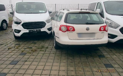 POL-WOB: Polizei sucht Verursacher zu Verkehrsunfallflucht - Foto: presseportal.de