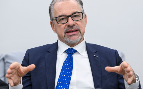 Josef Aschbacher ist Generaldirektor der Europäischen Weltraumorganisation. - Foto: Jens Kalaene/dpa