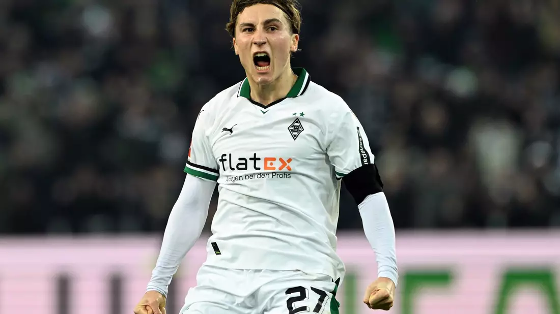 Gegen Werder Bremen gelang Reitz sein dritter und vierter Saisontreffer. - Bild: Federico Gambarini/dpa