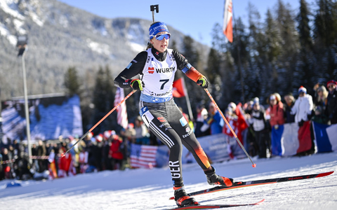 Biathletin Franziska PreuĂ lief in Lenzerheide als Siebte ins Ziel. - Foto: Gian Ehrenzeller/KEYSTONE/dpa Biathletin Franziska PreuĂ lief in Lenzerheide als Siebte ins Ziel. - Foto: Gian Ehrenzeller/KEYSTONE/dpa