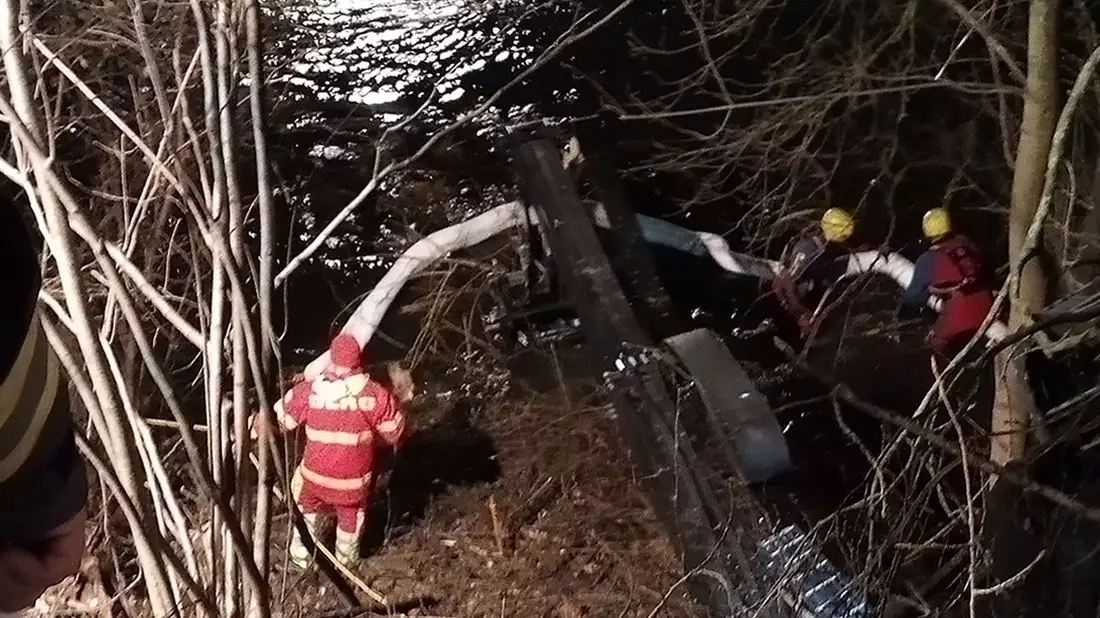 FW-AR: UMGESTÜRZTE FORSTMASCHINE RUFT DIE FEUERWEHR AUF DEN PLAN - Bild: presseportal.de