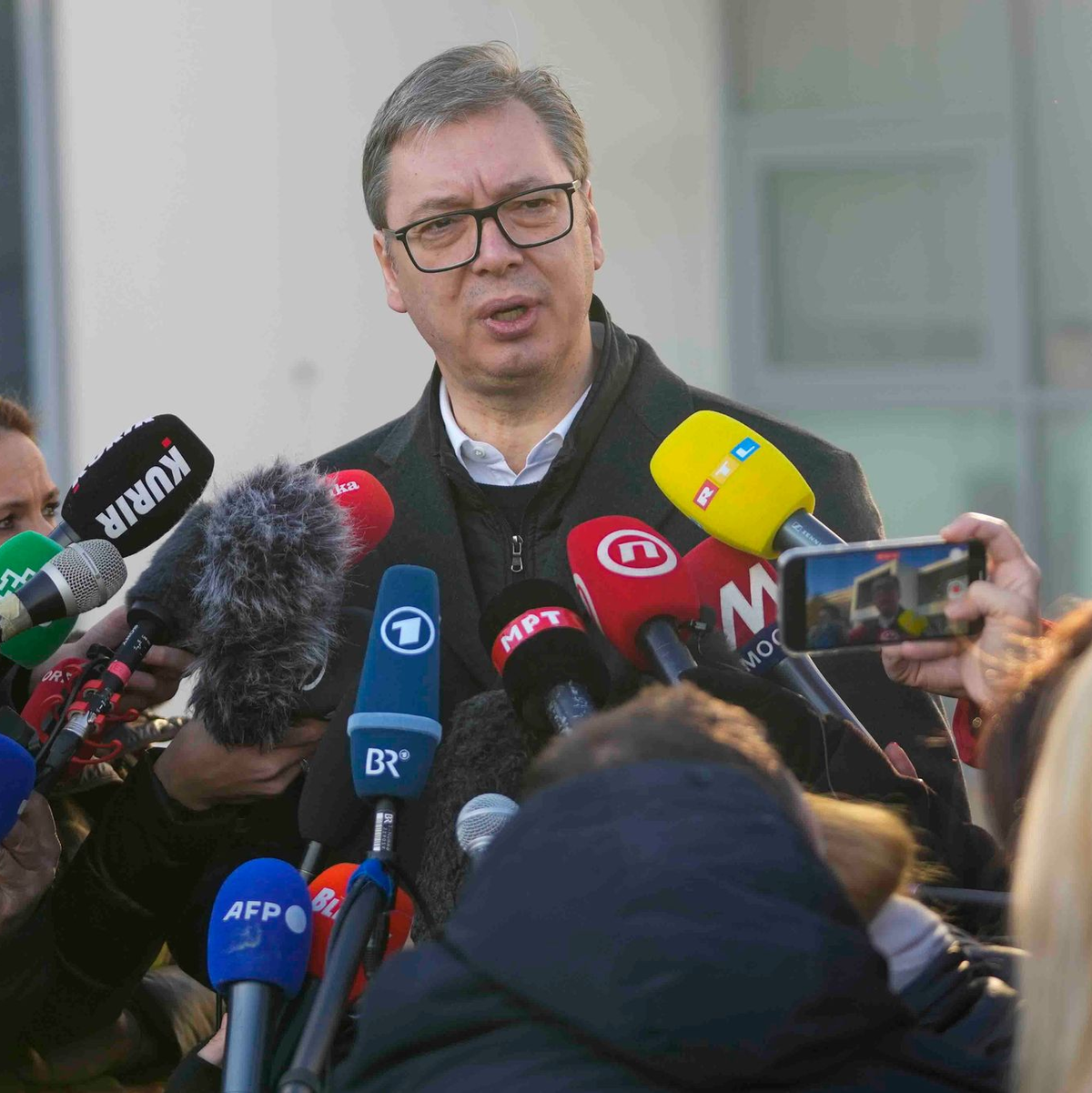 Parlamentswahl: Der serbische Präsident Aleksandar Vucic galt als Favorit. - Foto: Darko Vojinovic/AP