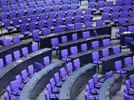 Sitze im Bundestagsplenum (Archiv) - Foto: über dts Nachrichtenagentur