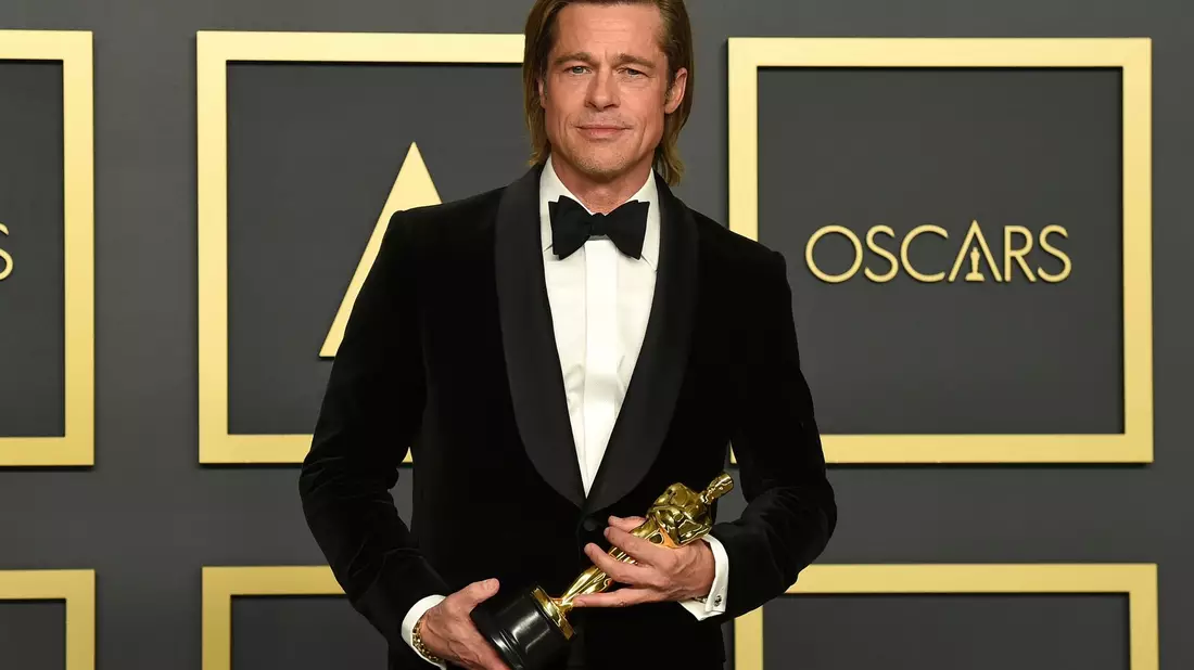 US-Hollywoodstar Brad Pitt wird am 18. Dezember 60 Jahre jung. - Bild: Jordan Strauss/Invision/AP/dpa