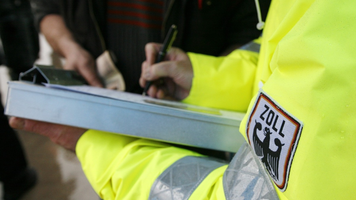 HZA-P: Zoll führte Ermittlungen wegen Nichtzahlung des Mindestlohnes / Gericht verurteilt Bauunternehmer zu 2.000 Euro Geldstrafe - Foto: presseportal.de