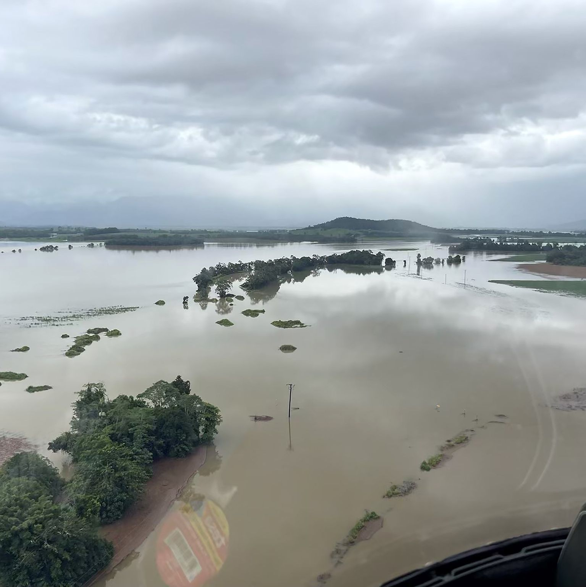 Überschwemmungen in Tully in Queensland nach heftigen Regenfällen und Überschwemmungen durch den Sturm «Jasper». - Foto: Supplied/ERGON ENERGY/AAP/dpa