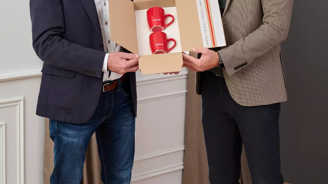 Ivan Christensen und Sascha Matzner - Bild: XXXLutz KG über pressetext.de