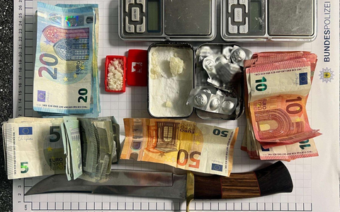 BPOL NRW: Bundespolizei stellt mutmaßlichen Drogendealer - Foto: presseportal.de