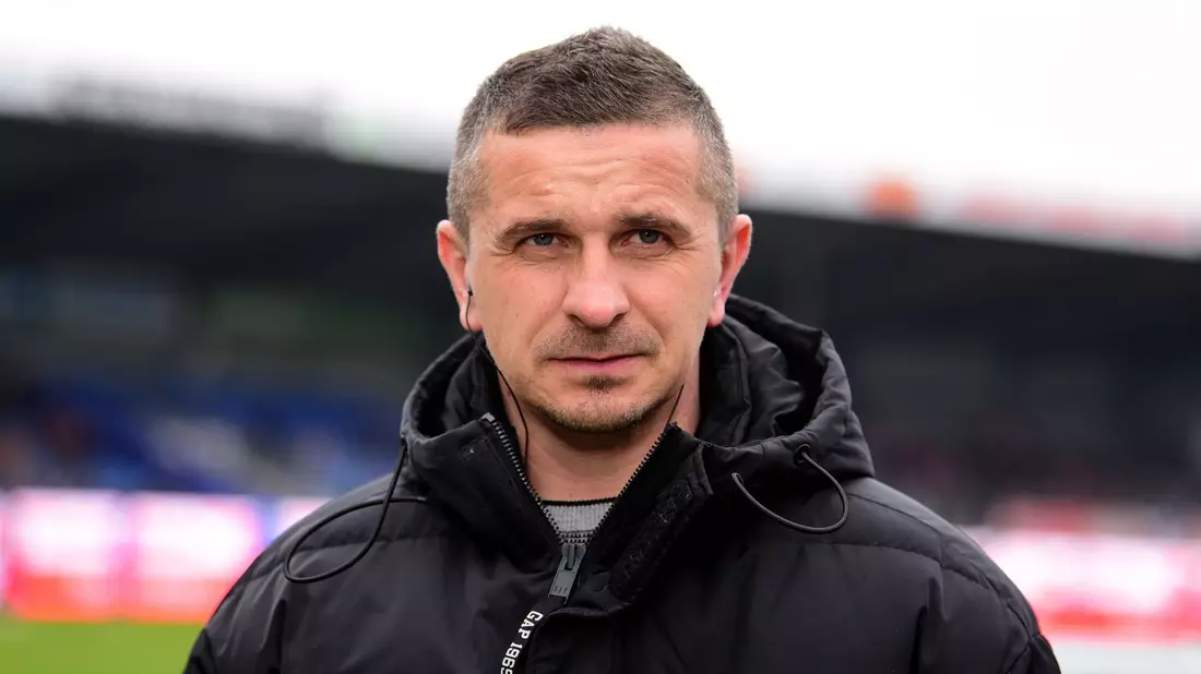 Mersad Selimbegovic ist neuer Trainer des FC Hansa Rostock. - Bild: Daniel Bockwoldt/dpa