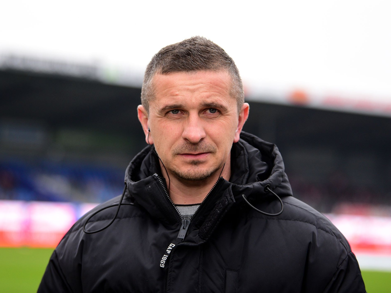 Mersad Selimbegovic ist neuer Trainer des FC Hansa Rostock. - Foto: Daniel Bockwoldt/dpa