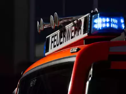 Die Feuerwehr in Bad Tölz hat einen heiklen Einsatz hinter sich. - Foto: Marijan Murat/dpa