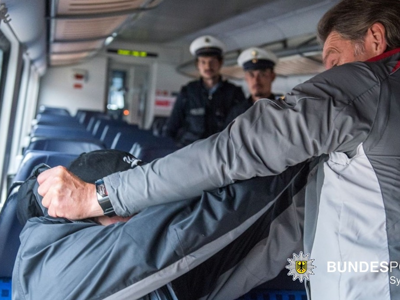 Bundespolizeidirektion München: Noch kein Weihnachtsfrieden in Sicht / Bundespolizei ermittelt wegen diverser Körperverletzungsdelikte in Münchner Bahnhöfen - Foto: presseportal.de