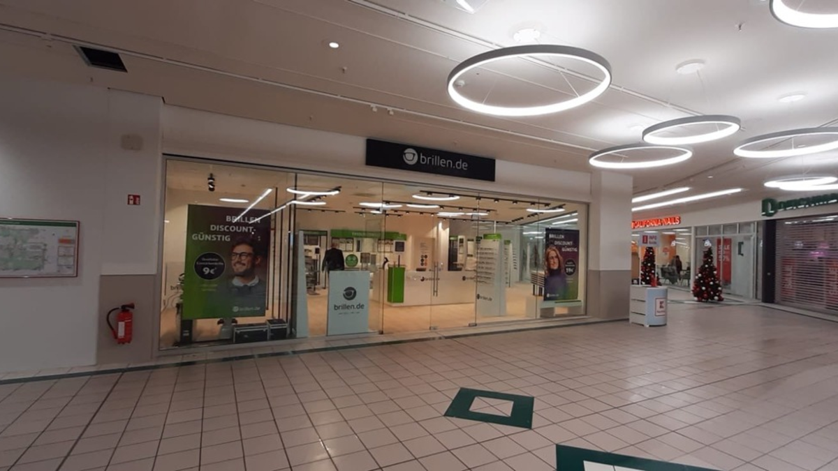 brillen.de zieht bei Kaufland ein! Erfolgreiche Eröffnung des brillen.de Stores im RemsPark Waiblingen - Foto: presseportal.de