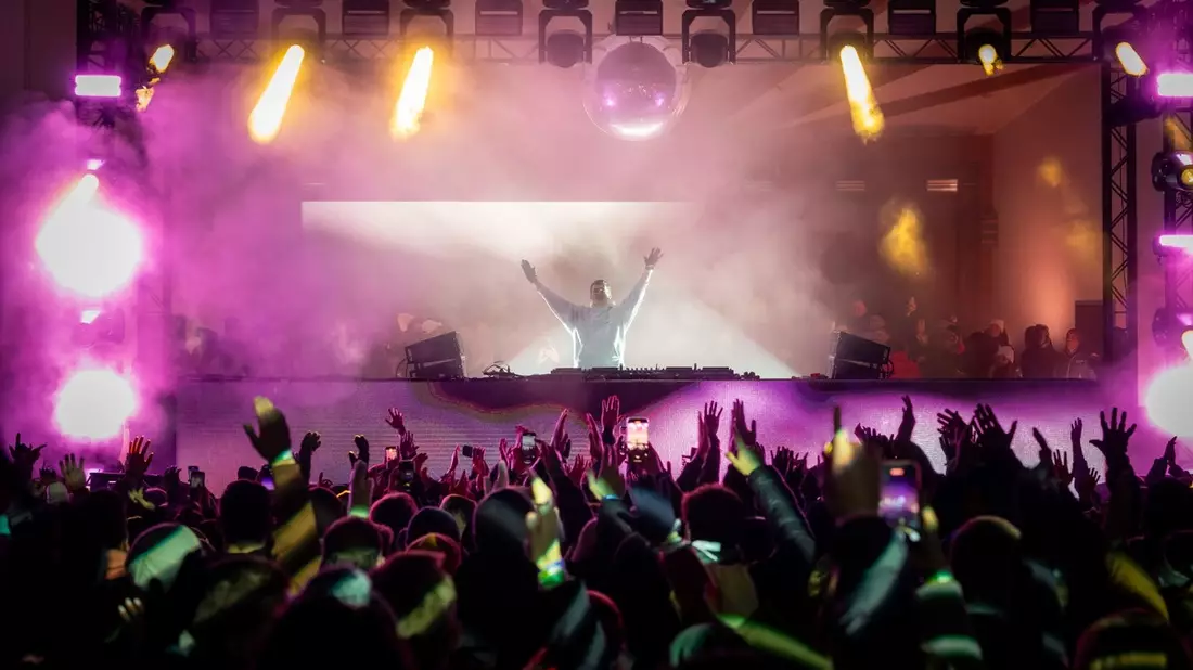 DJ Lost Frequencies elektrisiert das Zillertal - Bild: presseportal.de