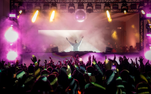 DJ Lost Frequencies elektrisiert das Zillertal - Foto: presseportal.de