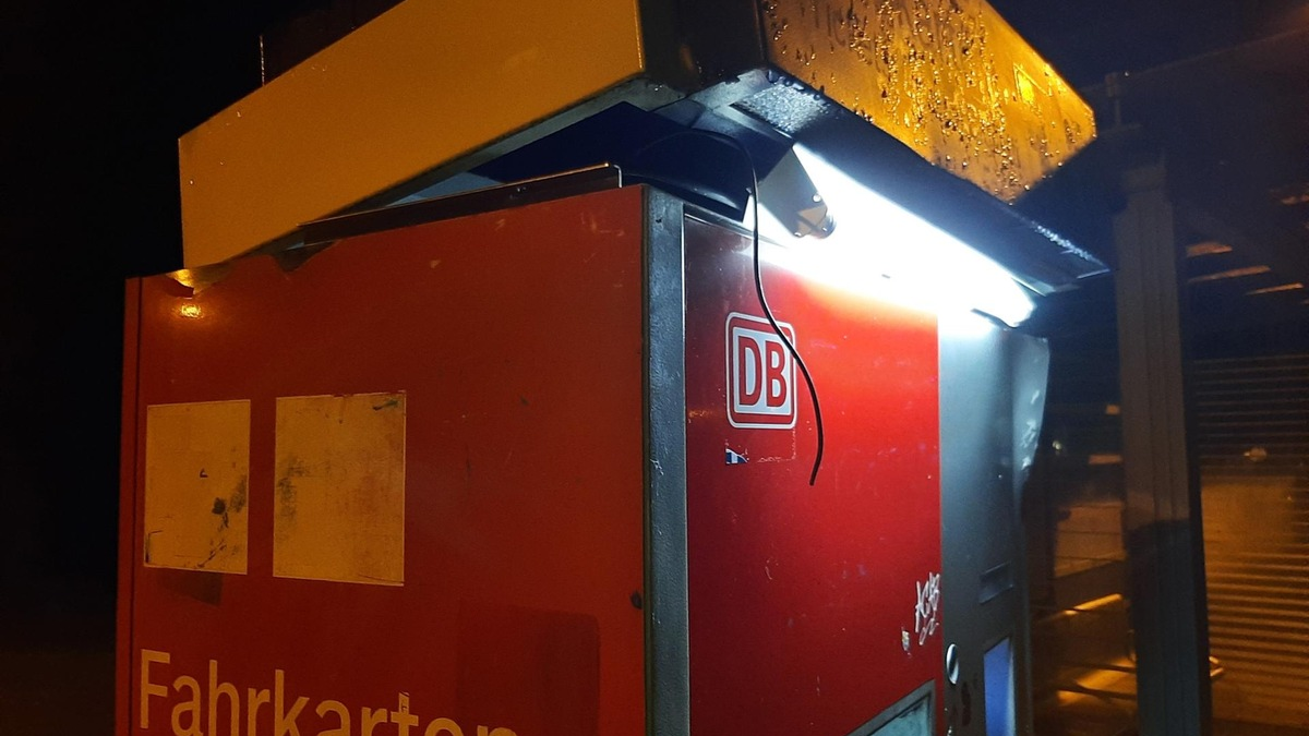 BPOL-HB: Fahrausweisautomat im Bahnhof Wieren aufgebrochen - Foto: presseportal.de