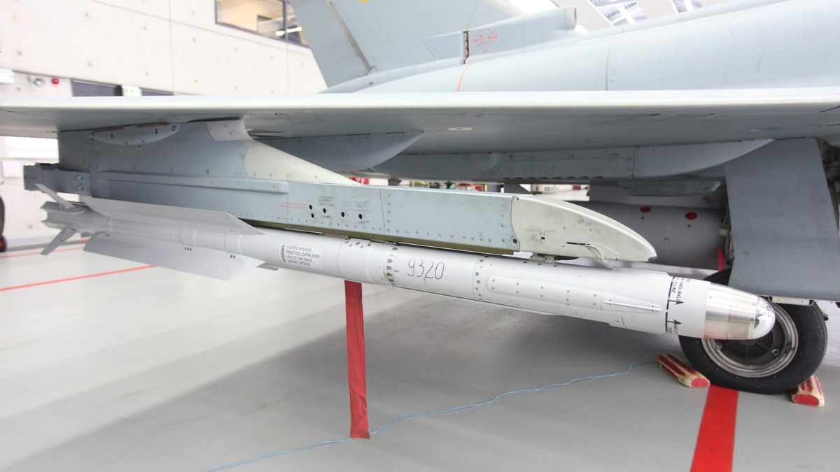 Bundeswehr schließt Rahmenvertrag über IRIS-T Lenkflugkörper / Ersatzbeschaffungen laufen weiter - Foto: presseportal.de