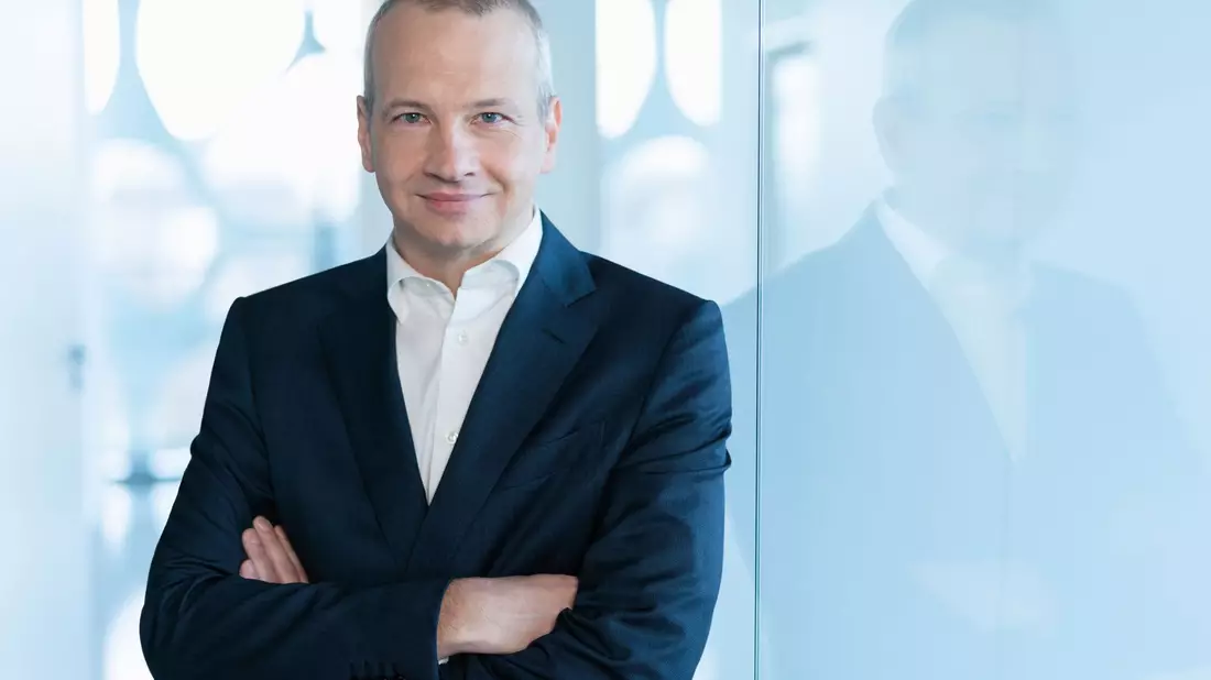 Markus Kamieth wird neuer Chef des weltgrößten Chemiekonzerns BASF. - Bild: BASF SE/dpa