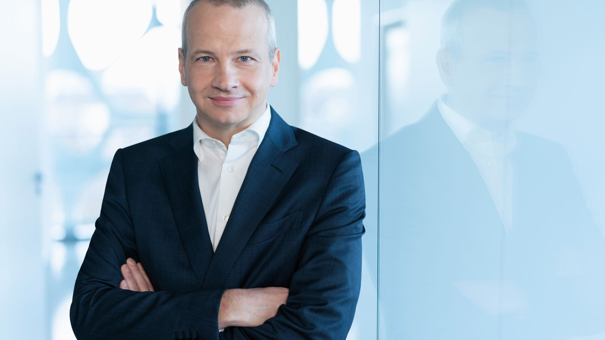 Markus Kamieth wird neuer Chef des weltgrößten Chemiekonzerns BASF. - Foto: BASF SE/dpa