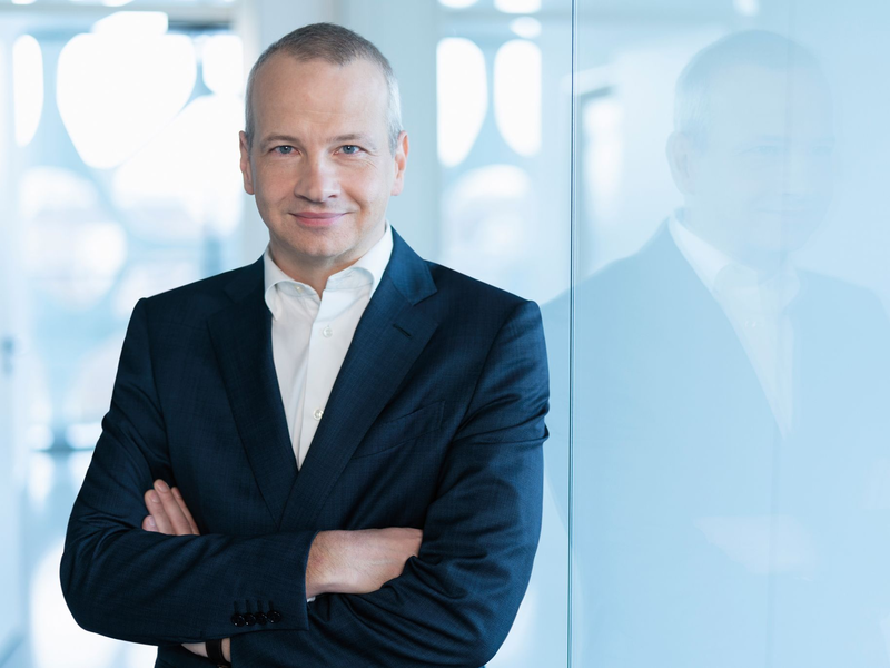 Markus Kamieth wird neuer Chef des weltgrößten Chemiekonzerns BASF. - Foto: BASF SE/dpa