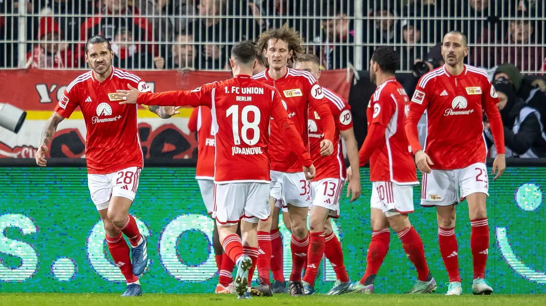 Die Union-Mannschaft entschied das Kellerduell gegen den 1. FC Köln für sich. - Bild: Andreas Gora/dpa