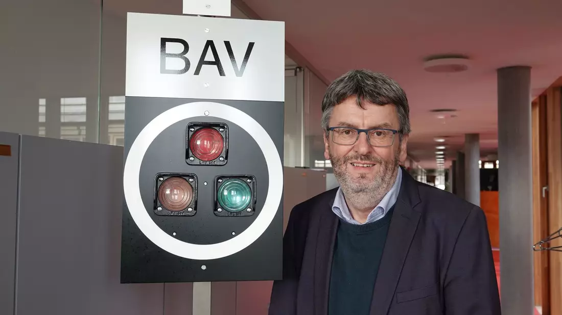 «Eine Bahn muss einfach 85 bis 90 Prozent pünktlich sein», sagt Peter Füglistaler, Direktor des schweizerischen Bundesamtes für Verkehr. - Bild: Christiane Oelrich/dpa