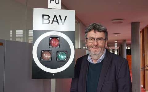 «Eine Bahn muss einfach 85 bis 90 Prozent pünktlich sein», sagt Peter Füglistaler, Direktor des schweizerischen Bundesamtes für Verkehr. - Foto: Christiane Oelrich/dpa