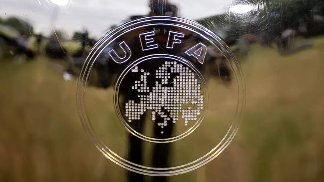 Im Streit um die Gründung einer Super League hat die UEFA vor dem EuGH eine Niederlage erlitten. - Bild: Michael Kappeler/dpa